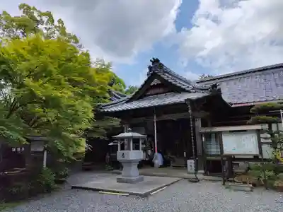 神野寺の本殿・本堂