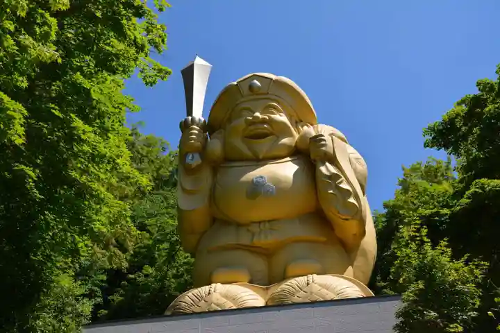 中之嶽神社の像