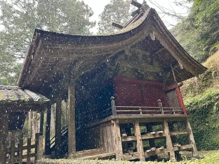 手力雄神社の{uncategorized: "未分類", other: "その他", undefined: "問題あり", building: "その他建物", grave: "お墓", sacred_gate: "鳥居", guardian: "狛犬", statue: "像", buddha: "仏像", history: "歴史", nature: "自然", garden: "庭園", animal: "動物", pagoda: "塔", temizu: "手水舎", mountain_gate: "山門・神門", sanctuary: "本殿・本堂", subordinate: "末社・摂社", art: "芸術", scenery: "景色", jizo: "地蔵", ema: "絵馬", goshuin: "御朱印", omikuji: "おみくじ", items: "授与品その他", amulet: "お守り", goshuincho: "御朱印帳", eats: "食事", festival: "お祭り", votive_dance: "神楽", shichigosan: "七五三参", wedding: "結婚式", experience: "体験その他", initially: "初詣", around: "周辺", anti_infection: "感染症対策"}