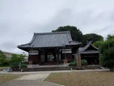 善導寺の本殿・本堂