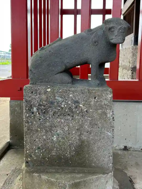 白狐稲荷神社の狛犬