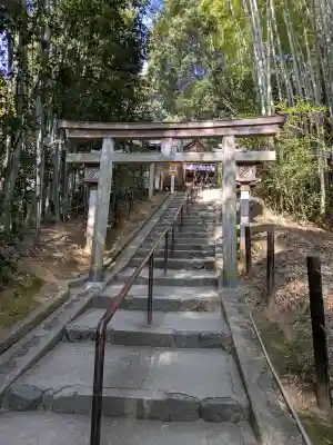  久延彦神社の{uncategorized: "未分類", other: "その他", undefined: "問題あり", building: "その他建物", grave: "お墓", sacred_gate: "鳥居", guardian: "狛犬", statue: "像", buddha: "仏像", history: "歴史", nature: "自然", garden: "庭園", animal: "動物", pagoda: "塔", temizu: "手水舎", mountain_gate: "山門・神門", sanctuary: "本殿・本堂", subordinate: "末社・摂社", art: "芸術", scenery: "景色", jizo: "地蔵", ema: "絵馬", goshuin: "御朱印", omikuji: "おみくじ", items: "授与品その他", amulet: "お守り", goshuincho: "御朱印帳", eats: "食事", festival: "お祭り", votive_dance: "神楽", shichigosan: "七五三参", wedding: "結婚式", experience: "体験その他", initially: "初詣", around: "周辺", anti_infection: "感染症対策"}