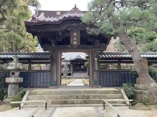 本蓮寺の山門・神門