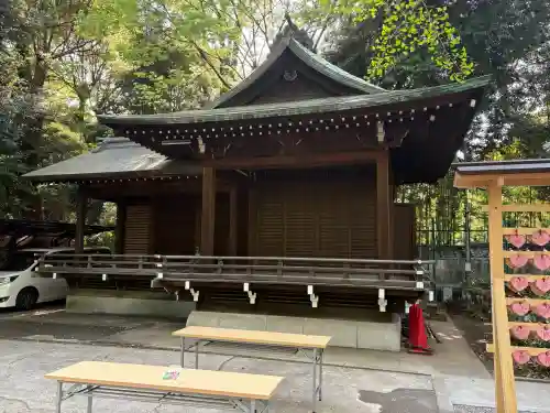 渋谷氷川神社の{uncategorized: "未分類", other: "その他", undefined: "問題あり", building: "その他建物", grave: "お墓", sacred_gate: "鳥居", guardian: "狛犬", statue: "像", buddha: "仏像", history: "歴史", nature: "自然", garden: "庭園", animal: "動物", pagoda: "塔", temizu: "手水舎", mountain_gate: "山門・神門", sanctuary: "本殿・本堂", subordinate: "末社・摂社", art: "芸術", scenery: "景色", jizo: "地蔵", ema: "絵馬", goshuin: "御朱印", omikuji: "おみくじ", items: "授与品その他", amulet: "お守り", goshuincho: "御朱印帳", eats: "食事", festival: "お祭り", votive_dance: "神楽", shichigosan: "七五三参", wedding: "結婚式", experience: "体験その他", initially: "初詣", around: "周辺", anti_infection: "感染症対策"}