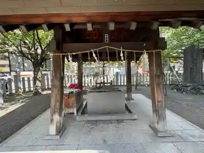 北海道神宮頓宮の{uncategorized: "未分類", other: "その他", undefined: "問題あり", building: "その他建物", grave: "お墓", sacred_gate: "鳥居", guardian: "狛犬", statue: "像", buddha: "仏像", history: "歴史", nature: "自然", garden: "庭園", animal: "動物", pagoda: "塔", temizu: "手水舎", mountain_gate: "山門・神門", sanctuary: "本殿・本堂", subordinate: "末社・摂社", art: "芸術", scenery: "景色", jizo: "地蔵", ema: "絵馬", goshuin: "御朱印", omikuji: "おみくじ", items: "授与品その他", amulet: "お守り", goshuincho: "御朱印帳", eats: "食事", festival: "お祭り", votive_dance: "神楽", shichigosan: "七五三参", wedding: "結婚式", experience: "体験その他", initially: "初詣", around: "周辺", anti_infection: "感染症対策"}