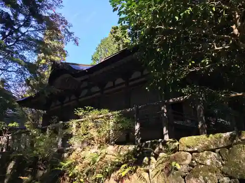 百済寺の本殿・本堂