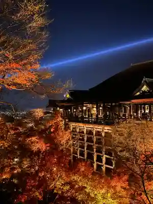 清水寺の{uncategorized: "未分類", other: "その他", undefined: "問題あり", building: "その他建物", grave: "お墓", sacred_gate: "鳥居", guardian: "狛犬", statue: "像", buddha: "仏像", history: "歴史", nature: "自然", garden: "庭園", animal: "動物", pagoda: "塔", temizu: "手水舎", mountain_gate: "山門・神門", sanctuary: "本殿・本堂", subordinate: "末社・摂社", art: "芸術", scenery: "景色", jizo: "地蔵", ema: "絵馬", goshuin: "御朱印", omikuji: "おみくじ", items: "授与品その他", amulet: "お守り", goshuincho: "御朱印帳", eats: "食事", festival: "お祭り", votive_dance: "神楽", shichigosan: "七五三参", wedding: "結婚式", experience: "体験その他", initially: "初詣", around: "周辺", anti_infection: "感染症対策"}