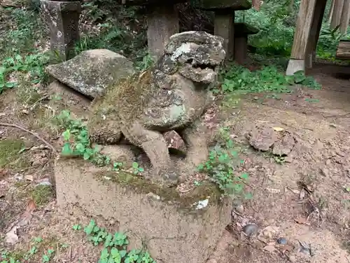 熊野神社の狛犬