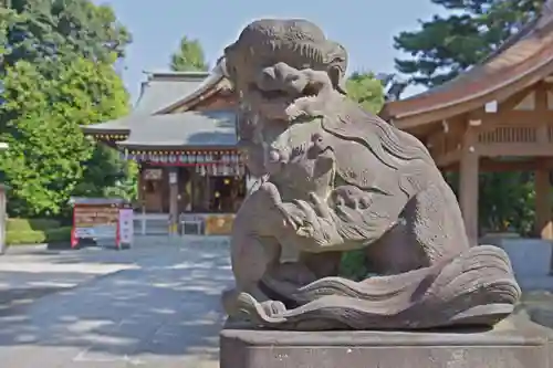 中野沼袋氷川神社の狛犬