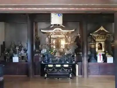 観音寺の本殿・本堂