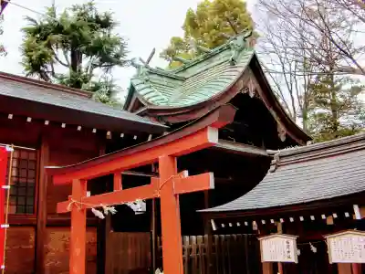 草加神社の本殿・本堂