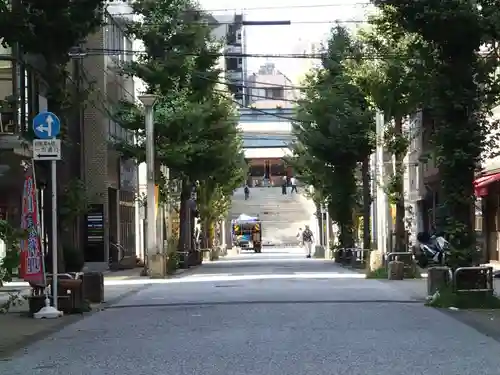 芝大神宮の庭園