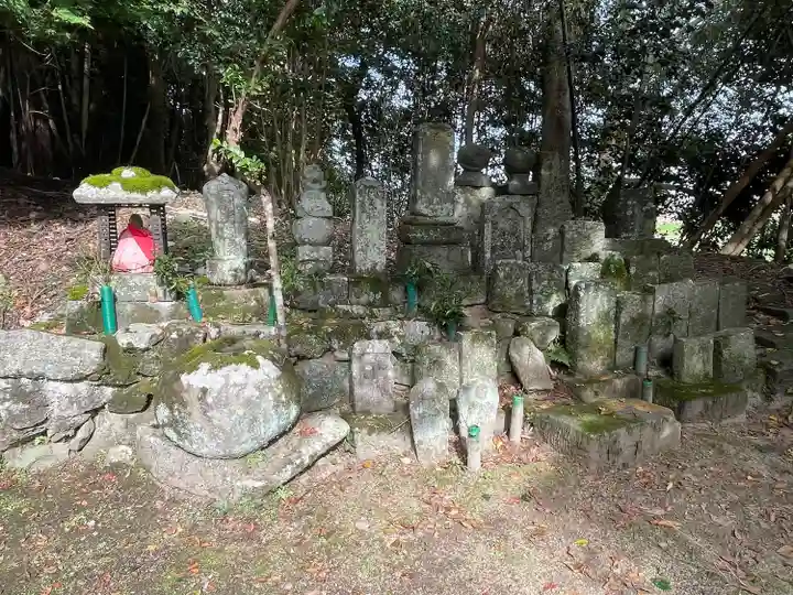 法然寺供養塔(三重県)