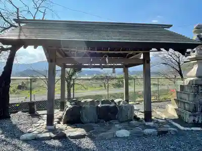 麻生神社の手水舎
