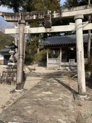 岡神社の鳥居