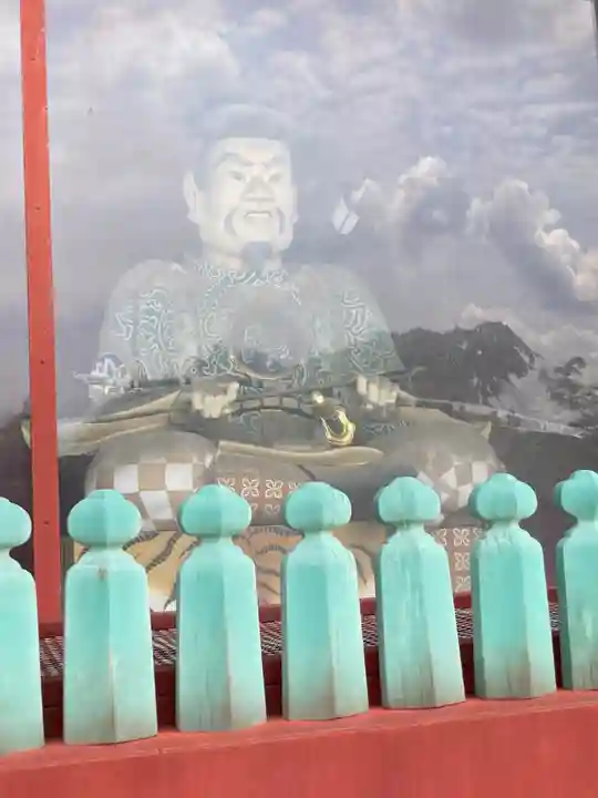 鶴岡八幡宮の像