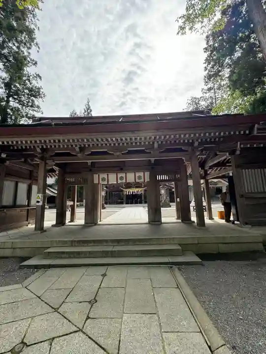 白山比咩神社(石川県)