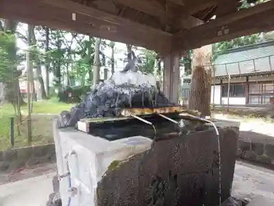 小室浅間神社の手水舎