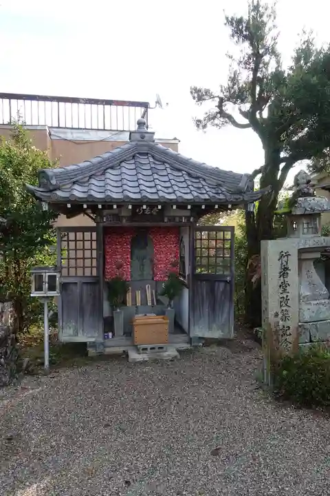 金峯山寺の末社・摂社