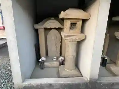 福田寺の{uncategorized: "未分類", other: "その他", undefined: "問題あり", building: "その他建物", grave: "お墓", sacred_gate: "鳥居", guardian: "狛犬", statue: "像", buddha: "仏像", history: "歴史", nature: "自然", garden: "庭園", animal: "動物", pagoda: "塔", temizu: "手水舎", mountain_gate: "山門・神門", sanctuary: "本殿・本堂", subordinate: "末社・摂社", art: "芸術", scenery: "景色", jizo: "地蔵", ema: "絵馬", goshuin: "御朱印", omikuji: "おみくじ", items: "授与品その他", amulet: "お守り", goshuincho: "御朱印帳", eats: "食事", festival: "お祭り", votive_dance: "神楽", shichigosan: "七五三参", wedding: "結婚式", experience: "体験その他", initially: "初詣", around: "周辺", anti_infection: "感染症対策"}