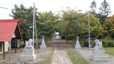 上更別神社の庭園