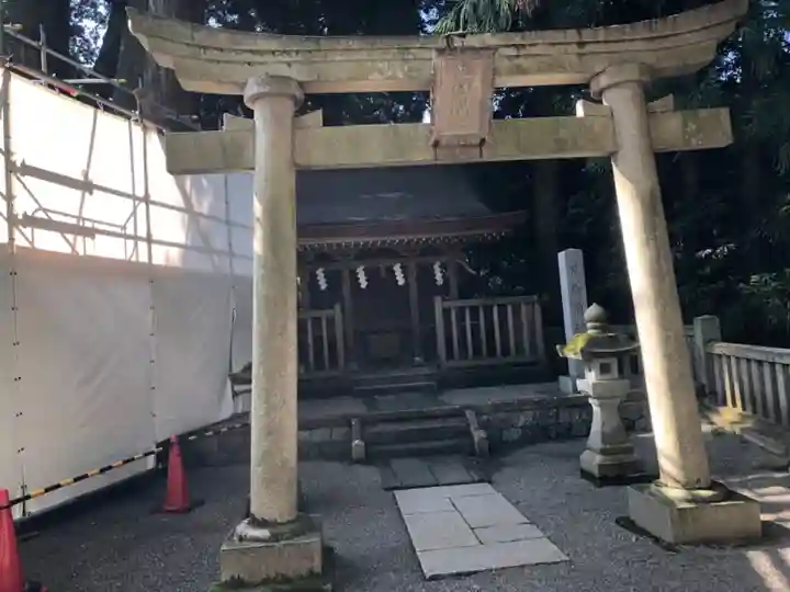白山比咩神社の末社・摂社