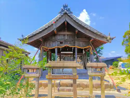 神明社（三丸渕寺東）の本殿