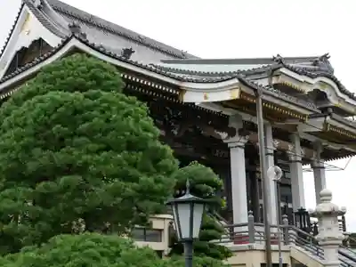 三学院の本殿・本堂