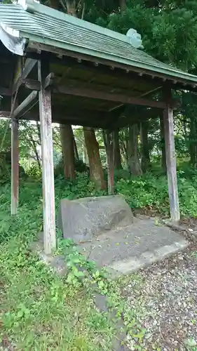 皇太明神神社の手水舎