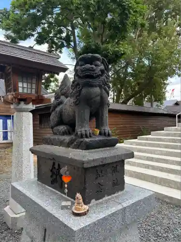 札幌諏訪神社の狛犬
