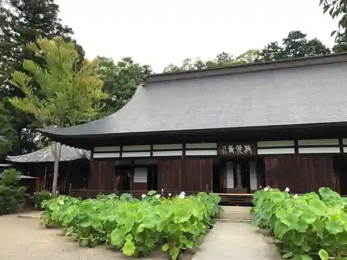 放光寺の本殿