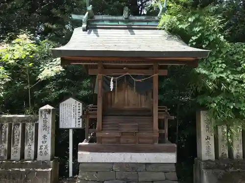 伊曽乃神社の末社