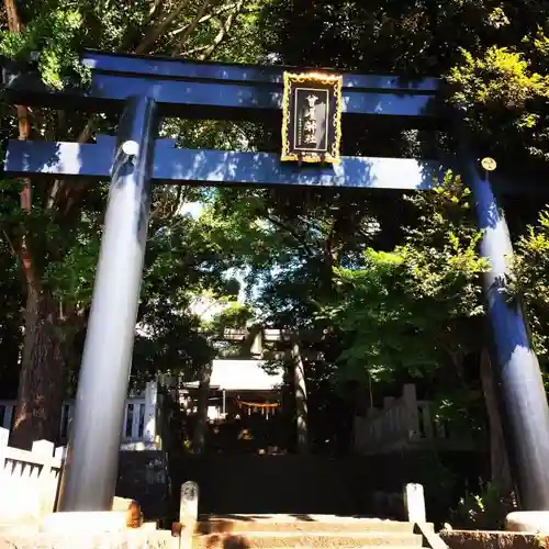 曾屋神社の鳥居