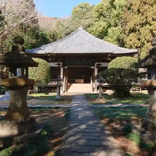 実相寺の本殿・本堂