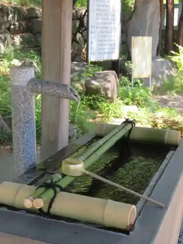 酒折宮の手水舎