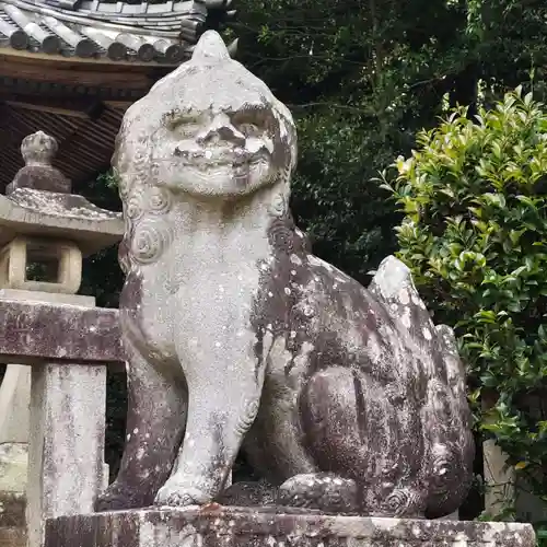 土呂八幡宮の狛犬