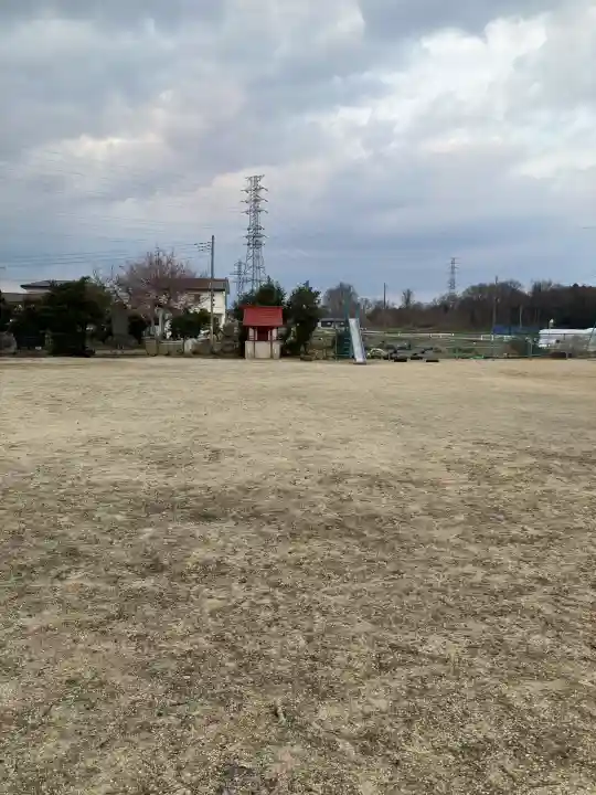 三和田神社の{uncategorized: "未分類", other: "その他", undefined: "問題あり", building: "その他建物", grave: "お墓", sacred_gate: "鳥居", guardian: "狛犬", statue: "像", buddha: "仏像", history: "歴史", nature: "自然", garden: "庭園", animal: "動物", pagoda: "塔", temizu: "手水舎", mountain_gate: "山門・神門", sanctuary: "本殿・本堂", subordinate: "末社・摂社", art: "芸術", scenery: "景色", jizo: "地蔵", ema: "絵馬", goshuin: "御朱印", omikuji: "おみくじ", items: "授与品その他", amulet: "お守り", goshuincho: "御朱印帳", eats: "食事", festival: "お祭り", votive_dance: "神楽", shichigosan: "七五三参", wedding: "結婚式", experience: "体験その他", initially: "初詣", around: "周辺", anti_infection: "感染症対策"}