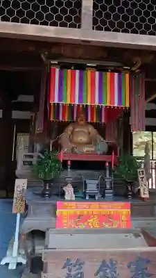 萬福寺の{uncategorized: "未分類", other: "その他", undefined: "問題あり", building: "その他建物", grave: "お墓", sacred_gate: "鳥居", guardian: "狛犬", statue: "像", buddha: "仏像", history: "歴史", nature: "自然", garden: "庭園", animal: "動物", pagoda: "塔", temizu: "手水舎", mountain_gate: "山門・神門", sanctuary: "本殿・本堂", subordinate: "末社・摂社", art: "芸術", scenery: "景色", jizo: "地蔵", ema: "絵馬", goshuin: "御朱印", omikuji: "おみくじ", items: "授与品その他", amulet: "お守り", goshuincho: "御朱印帳", eats: "食事", festival: "お祭り", votive_dance: "神楽", shichigosan: "七五三参", wedding: "結婚式", experience: "体験その他", initially: "初詣", around: "周辺", anti_infection: "感染症対策"}