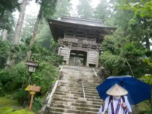 太龍寺の山門・神門