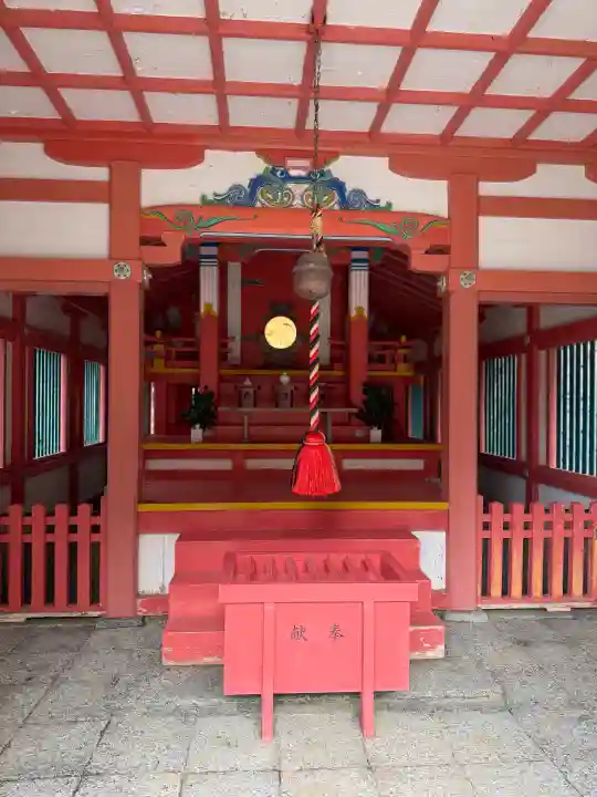 田島神社の{uncategorized: "未分類", other: "その他", undefined: "問題あり", building: "その他建物", grave: "お墓", sacred_gate: "鳥居", guardian: "狛犬", statue: "像", buddha: "仏像", history: "歴史", nature: "自然", garden: "庭園", animal: "動物", pagoda: "塔", temizu: "手水舎", mountain_gate: "山門・神門", sanctuary: "本殿・本堂", subordinate: "末社・摂社", art: "芸術", scenery: "景色", jizo: "地蔵", ema: "絵馬", goshuin: "御朱印", omikuji: "おみくじ", items: "授与品その他", amulet: "お守り", goshuincho: "御朱印帳", eats: "食事", festival: "お祭り", votive_dance: "神楽", shichigosan: "七五三参", wedding: "結婚式", experience: "体験その他", initially: "初詣", around: "周辺", anti_infection: "感染症対策"}