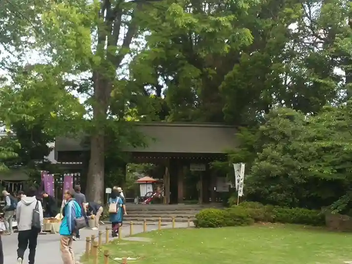 阿佐ヶ谷神明宮の山門・神門