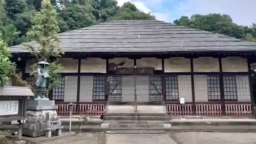 教王寺の本殿・本堂