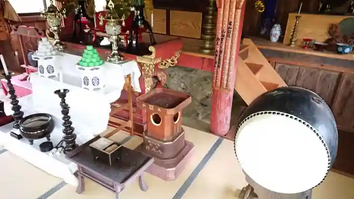 懸腰寺(山梨県)