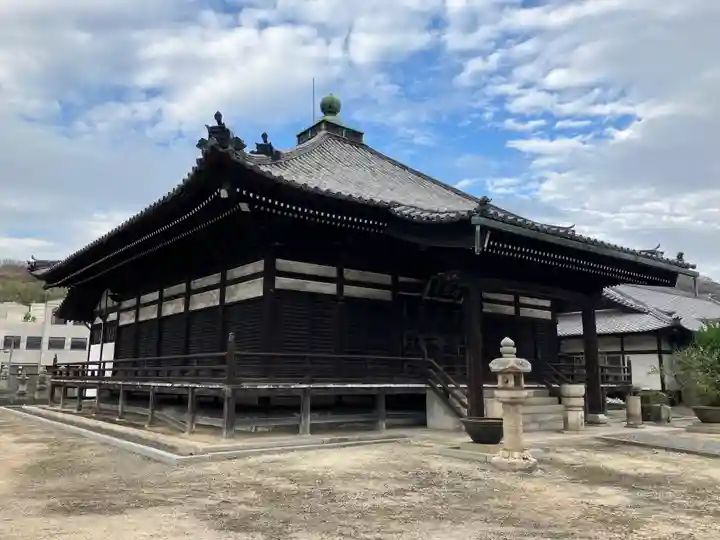 遍照寺(岡山県)