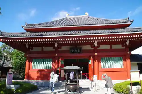 浅草寺の本殿・本堂