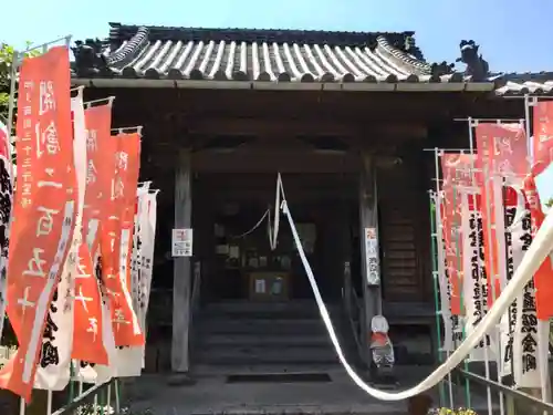 洞雲寺の本殿・本堂