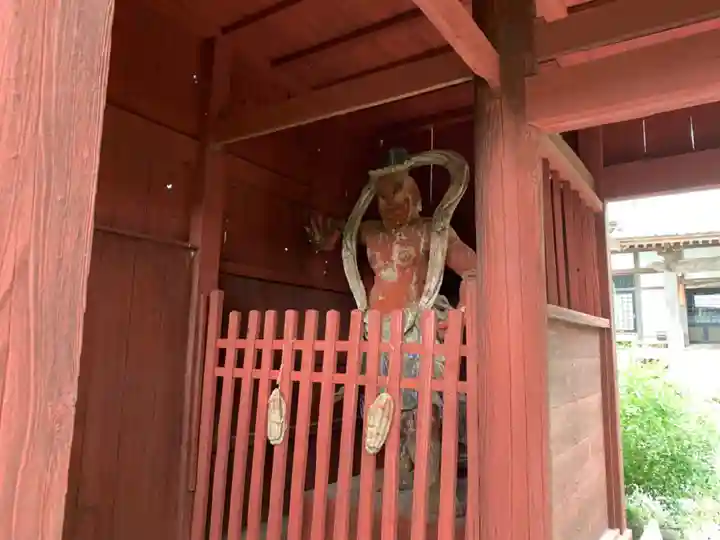 薬王院円如寺の像