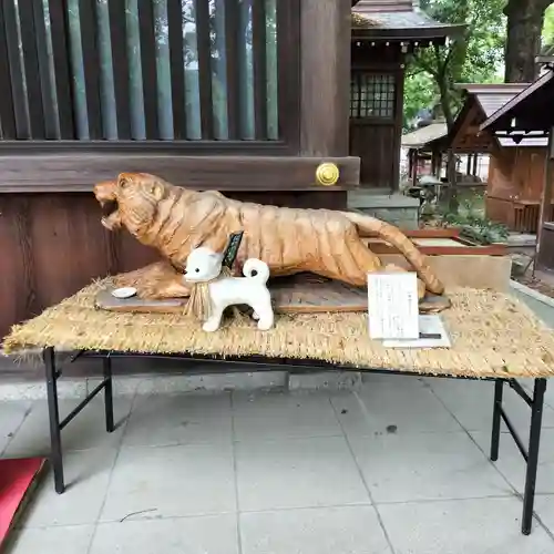 若宮八幡社の像
