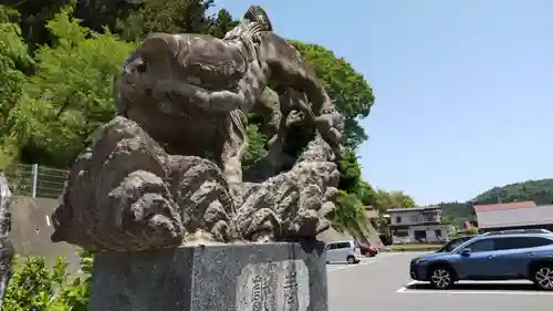 石都々古和気神社の狛犬