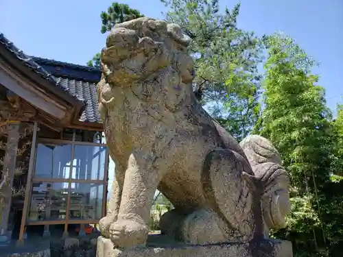 本保神社の狛犬